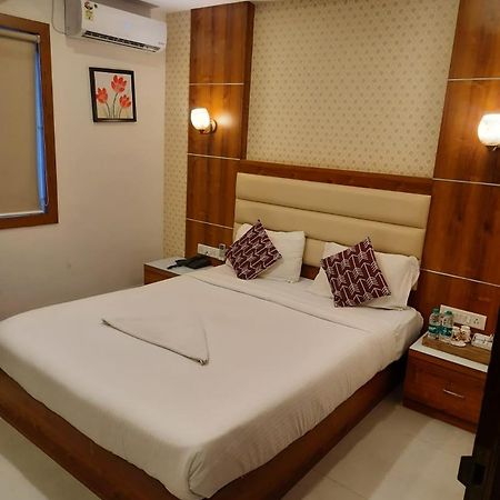 Address 24 Inn Bangalore Bagian luar foto