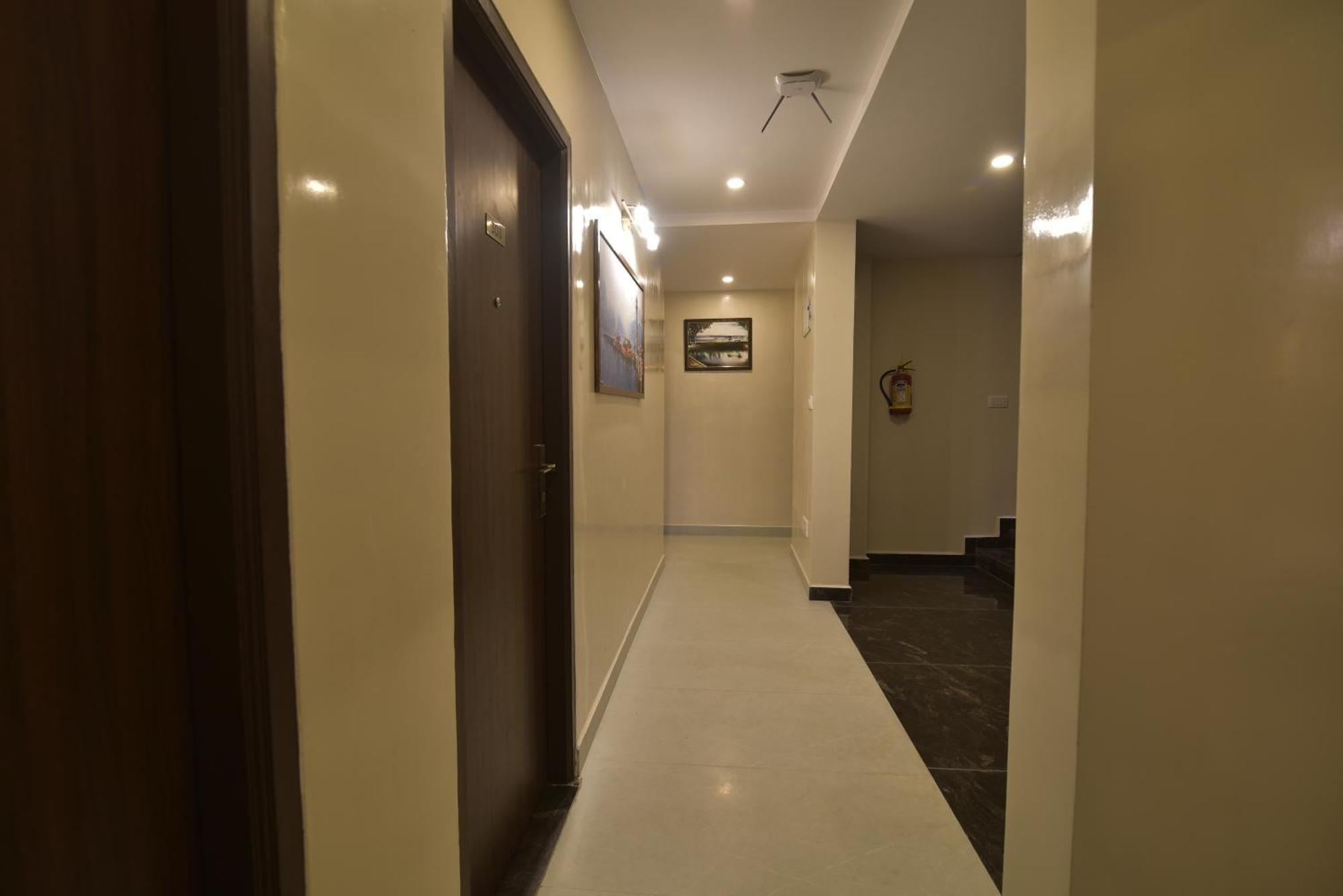 Address 24 Inn Bangalore Bagian luar foto