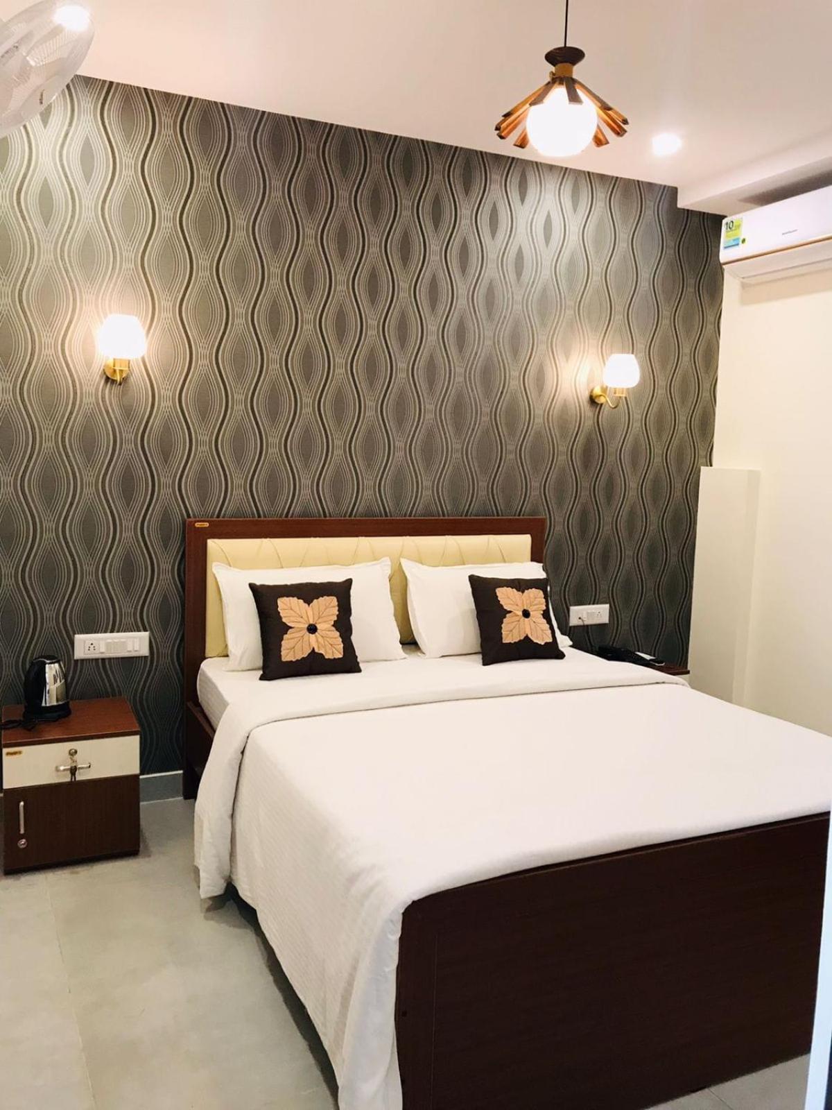 Address 24 Inn Bangalore Bagian luar foto