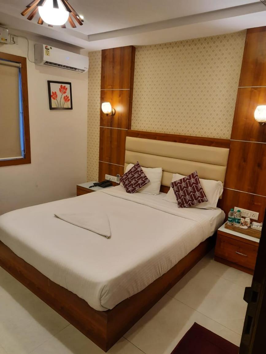 Address 24 Inn Bangalore Bagian luar foto